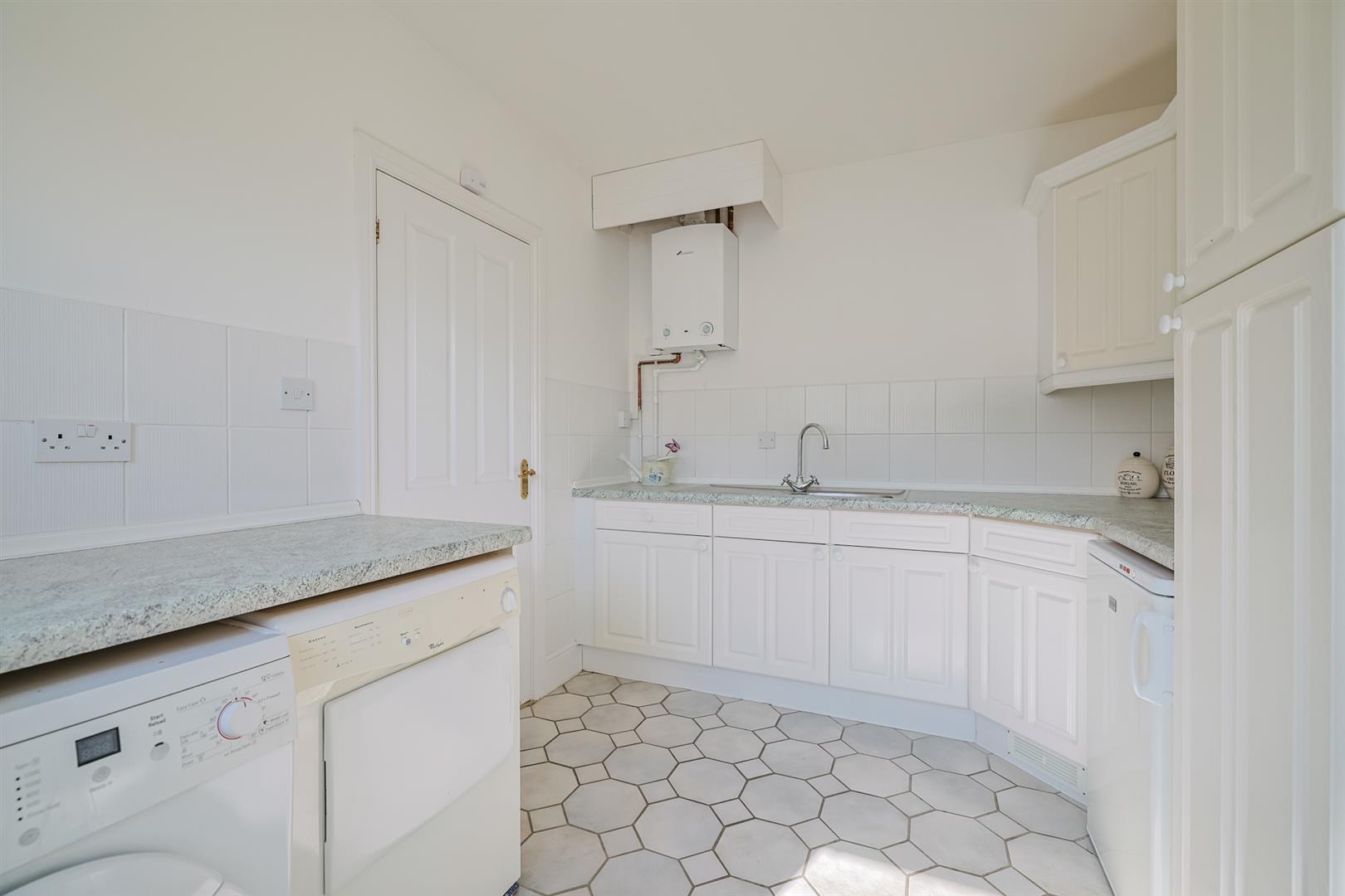East Cliff, Pennard, Swansea, SA3 2AS